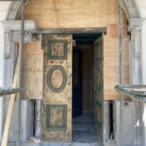 Doorway conservation